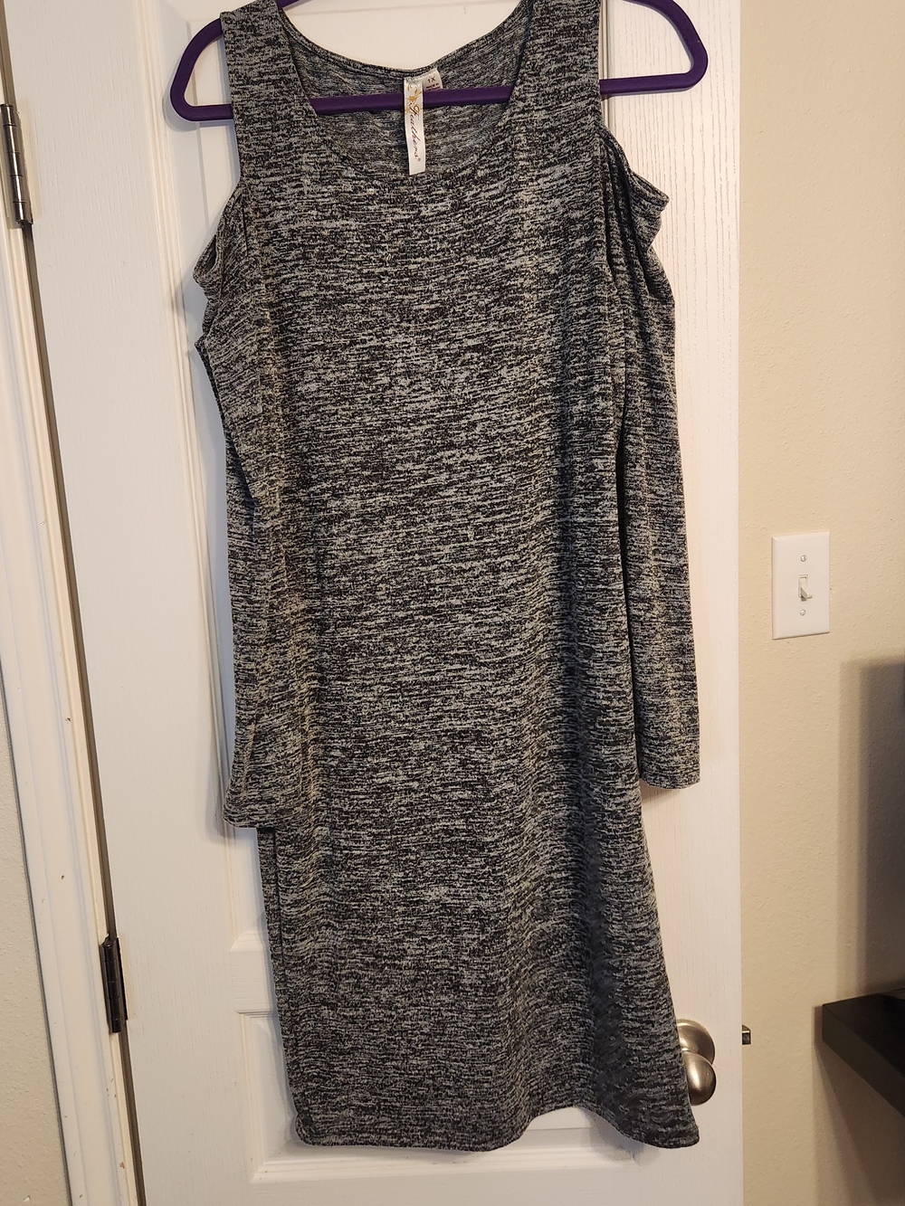 feathers Charcoal Marled Cold-Shoulder Knit Dress